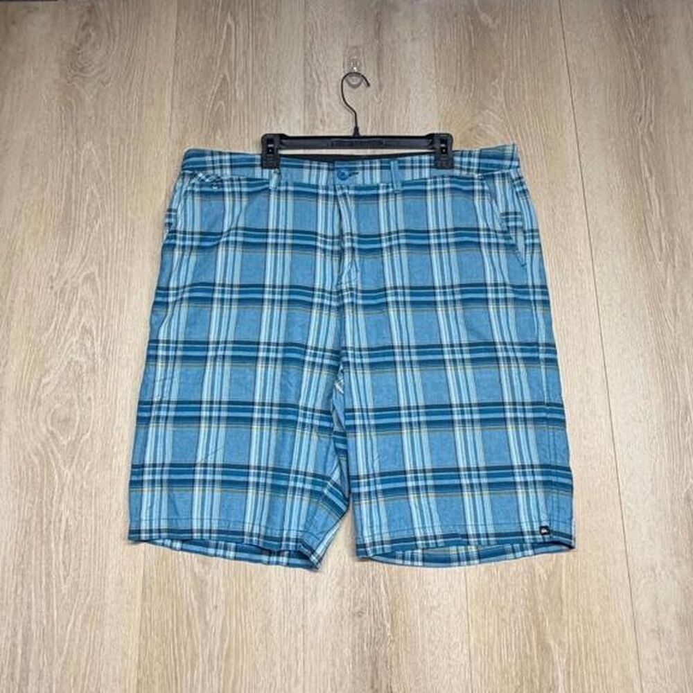 Quiksilver Men's Blue Shorts